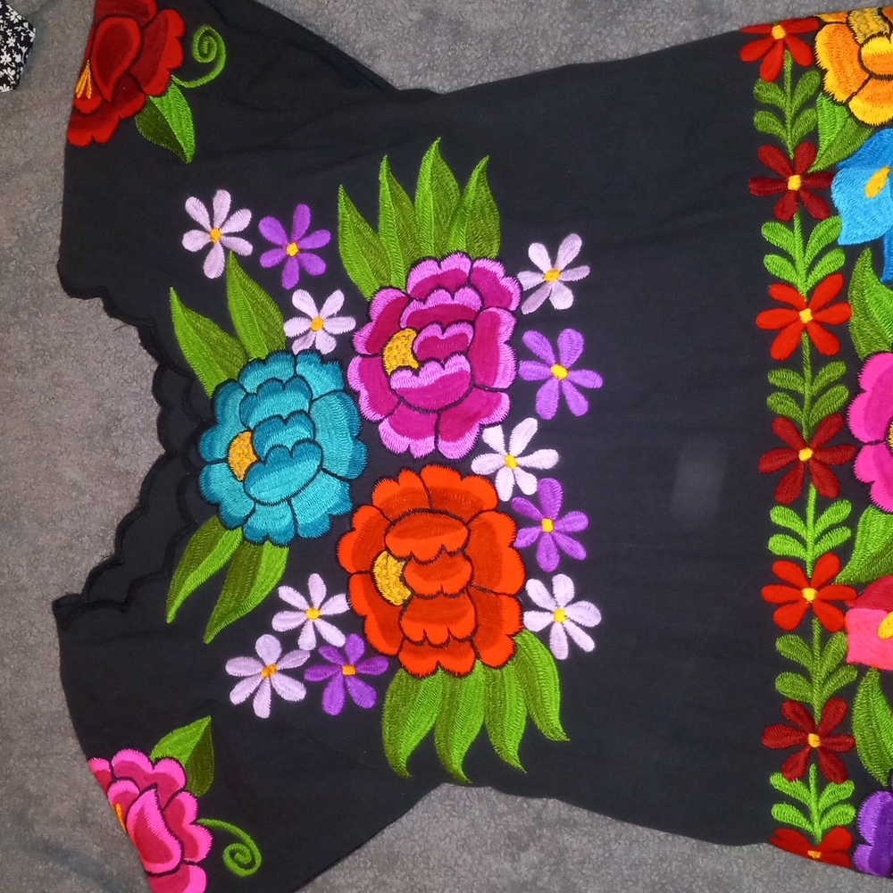 Black 100 %Artesanal Shirt Size M
